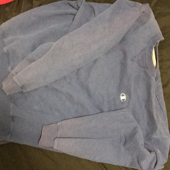 Vintage Champion Sweater - Picture 2 of 3